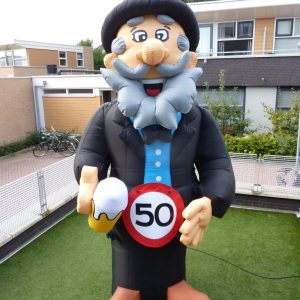 abraham_cartoon 3,2 meter